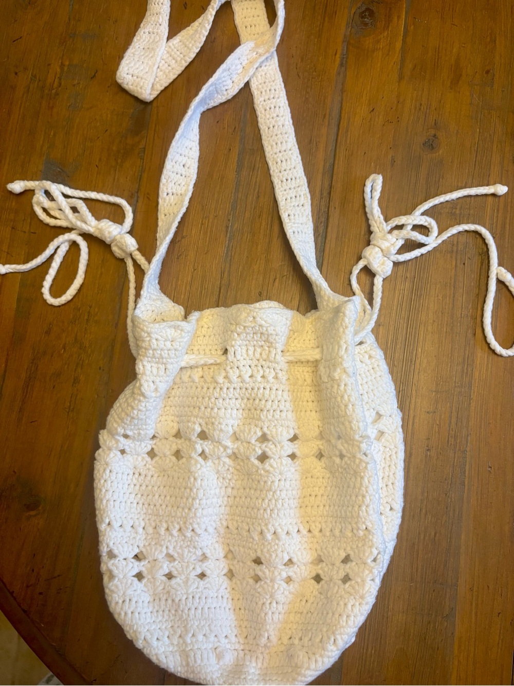 Frankie’s bikinis white crochet bucket bag